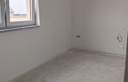 Duplex superb la asfalt Urseni