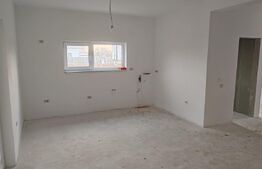 Duplex superb la asfalt Urseni