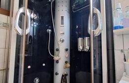 Apartament decomandat, 3 camere, 2 bai, 2 balcoane, etaj 1, boxa