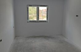 Duplex spectaculos 4 camere in Mosnita veche