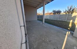 Duplex spectaculos 4 camere in Mosnita Noua