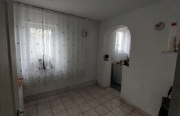 Apartament 3 camere decomandat 