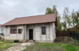 Casa individuala cu drum privat in CF, 580mp teren Sacalaz