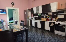 Apartament spațios, 5 camere, 140 mp, terasa proprie, garaj, zona Sinaia