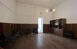 Spatiu Comercial de vanzare in zona buna exterior NORD 3 incaperi 80MP