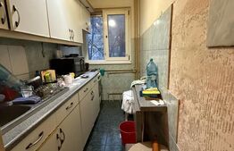 Apartament cu 3 camere,  52 mp, zona-Dacia
