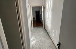 Apartament 3 camere, tavan inalt, garaj, zona bld 16 Decembrie