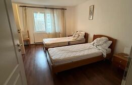 Casa de inchiriat, 10 camere, 300 mp, zona Spitalul Judetean