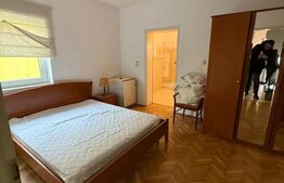 Casa de inchiriat, 10 camere, 300 mp, zona Spitalul Judetean