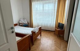 Casa de inchiriat, 10 camere, 300 mp, zona Spitalul Judetean