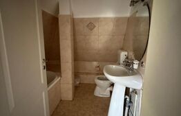 Casa de inchiriat, 10 camere, 300 mp, zona Spitalul Judetean