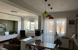 Apartament decomandat cu 3 camere, 64 mp, zona Lipovei