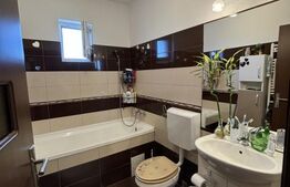 Apartament decomandat cu 3 camere, 64 mp, zona Lipovei