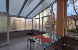 Apartament 2 camere, antreu spatios, 3 terase- una inchisa, garaj, zona Medicina