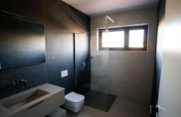 Casa de LUX de vanzare, 230 mp, zona Ciarda Rosie 