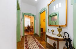 Apartament cu 3 camere, 74 mp, zona Sinaia