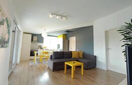 Apartament de vanzare cu 3 camere, 68 mp, zona Modern