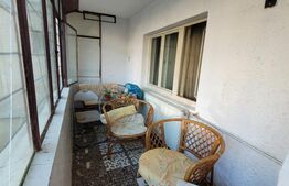 Apartament 3 camere, 2 bai, decomandat, zona Soarelui