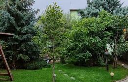 Casă de vanzare, cu6 camere, 240 mp utili, teren 600 mp, zona Calea Sagului