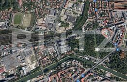 Clădire istorică cu suprafață utilă de 1500 mp și teren 1100 mp în zonă centrală