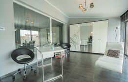 Casa individuala de lux cu piscina, in Dumbravita, 5 camere.