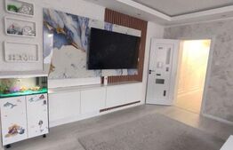 Apartament utilat, 3 camere, 65 mp,  zona Balcescu