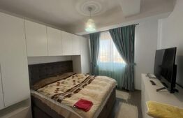 Apartament cu 3 camere, 2 bai, terasa mare, zona ESO