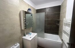 Apartament cu 3 camere, 2 bai, terasa mare, zona ESO