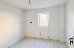 Apartament complet renovat cu 3 camere, etaj intermediar, zona Lipovei 