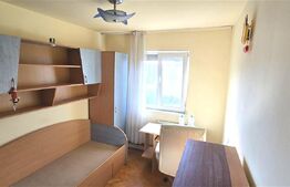 Apartament cu 4 camere, etaj intermediar, zona Dacia