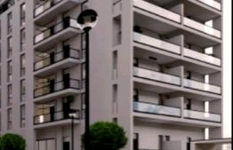 Apartament cu 4 camere, 111 mp utili, gradina de 160 mp, zona Aradului