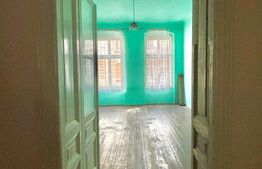 Cladire istorica renovata, apartament 2 camere, 74 mp, zona Piata Maria