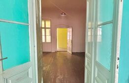 Cladire istorica renovata, apartament 2 camere, 74 mp, zona Piata Maria