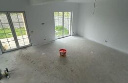 Duplex separat prin cameră tehnică – la cheie!