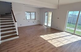 Duplex separat prin cameră tehnică – la cheie!