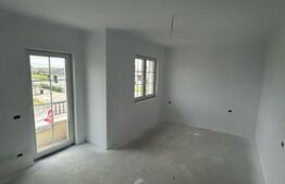 Duplex separat prin cameră tehnică – la cheie!