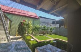 Apartament de vanzare la curte, 4 camere, 108 mp, zona Dambovita