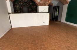 Spatiu comercial de vanzare, 115 mp, zona Piata Unirii