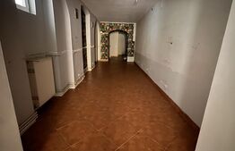 Spatiu comercial de vanzare, 115 mp, zona Piata Unirii