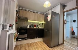 Apartament de vanzare cu 3 camere, 65 mp, zona Girocului 