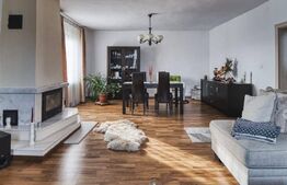 Casa de vanzare cu 5 camere, 190 mp, zona Sannicolau Mare