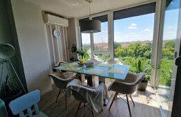 Apartament de vanzare, cu 3 camere, zona Soarelui