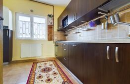 Apartament de vanzare, cu 4 camere, 80 mp, zona Parcul Bucovina 