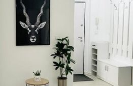 Apartament de vanzare, cu 3 camere, 77 mp, zona Torontalului 