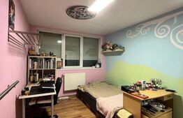 Apartament decomandat cu 3 camere în zona Torontalului