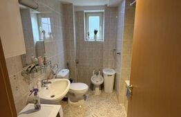 Apartament spațios cu 3 camere, 2 băi și 2 locuri de parcare – Zona Aradului