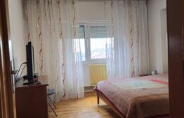 Apartament de vanzare, cu 3 camere decomandat, 76 mp, zona complexul stundentesc