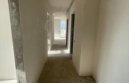  Penthouse de vanzare, 3 camere, 74 mp, zona Calea Torontalului