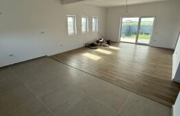 Casă de vânzare, cu 4 camere, 110 mp, zona Săcălaz