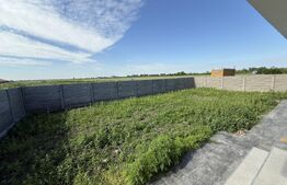 Casă de vânzare, cu 4 camere, 110 mp, zona Săcălaz